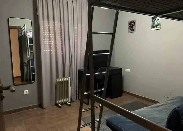 Costa Del Sol * טורמולינוס